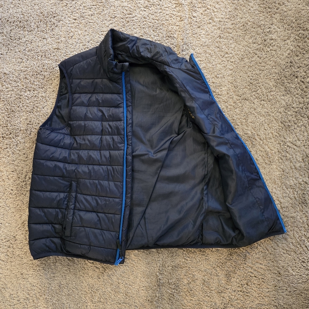 Xersion puffy vest
